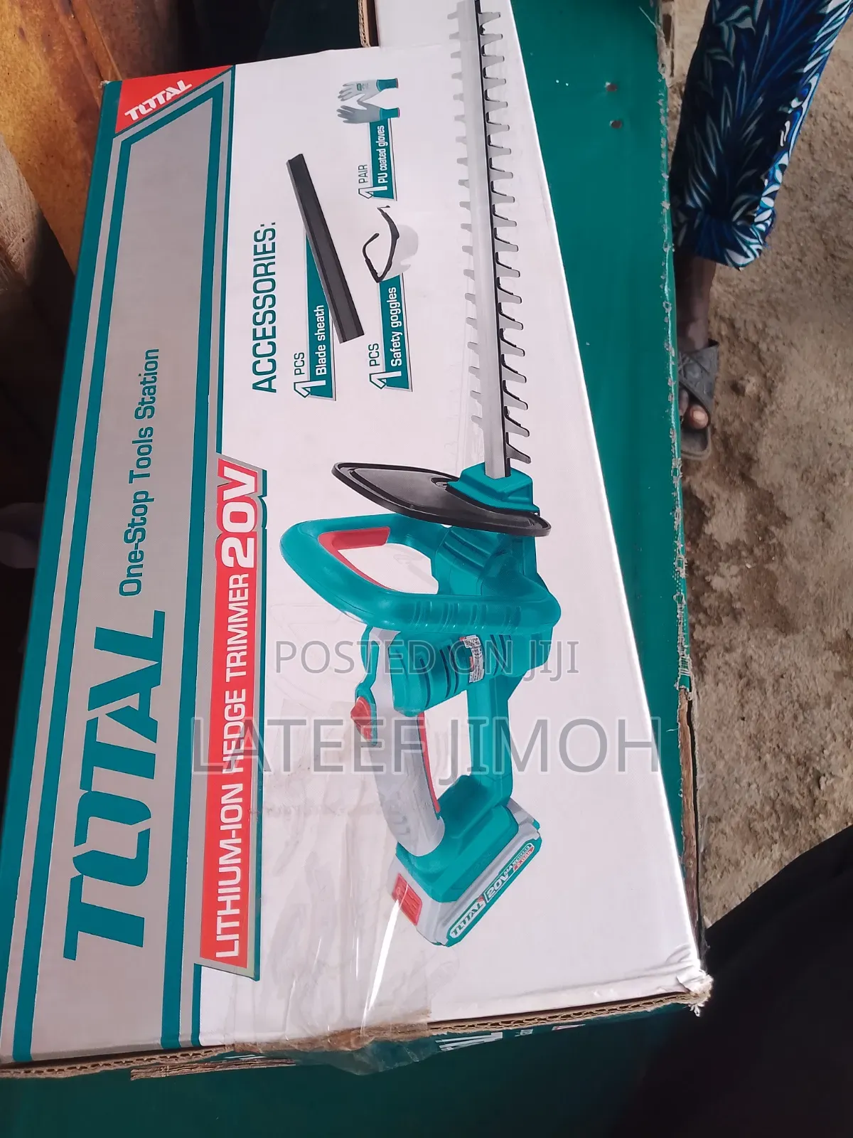 Lithium Hedge Trimmer
