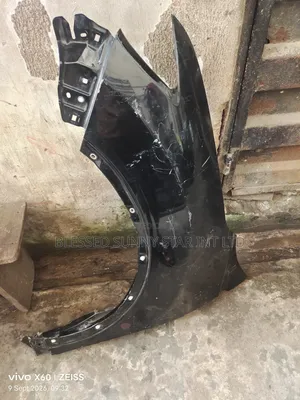Front Fender Nissan Xtrail or Rouge