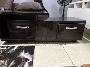 Console/Center Table