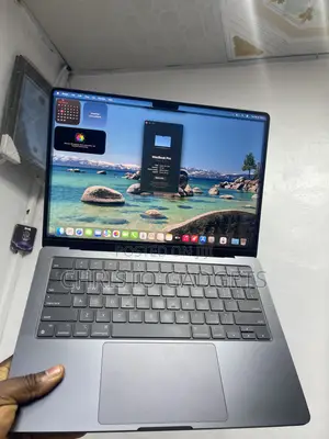 Laptop Apple MacBook Pro 2024 M4 36GB Apple M4 SSD 4T