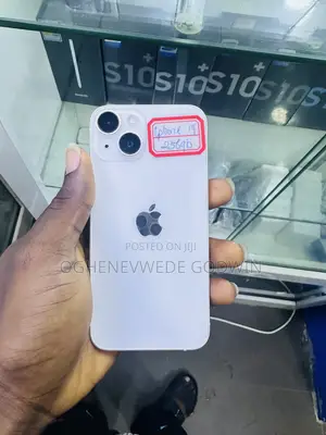 Apple iPhone 14 256 GB White