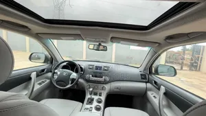 Toyota Highlander Limited 2012 Green