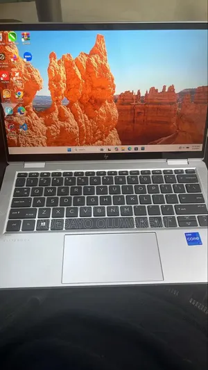 Laptop HP EliteBook 1030 16GB Intel Core i7 SSD 512GB