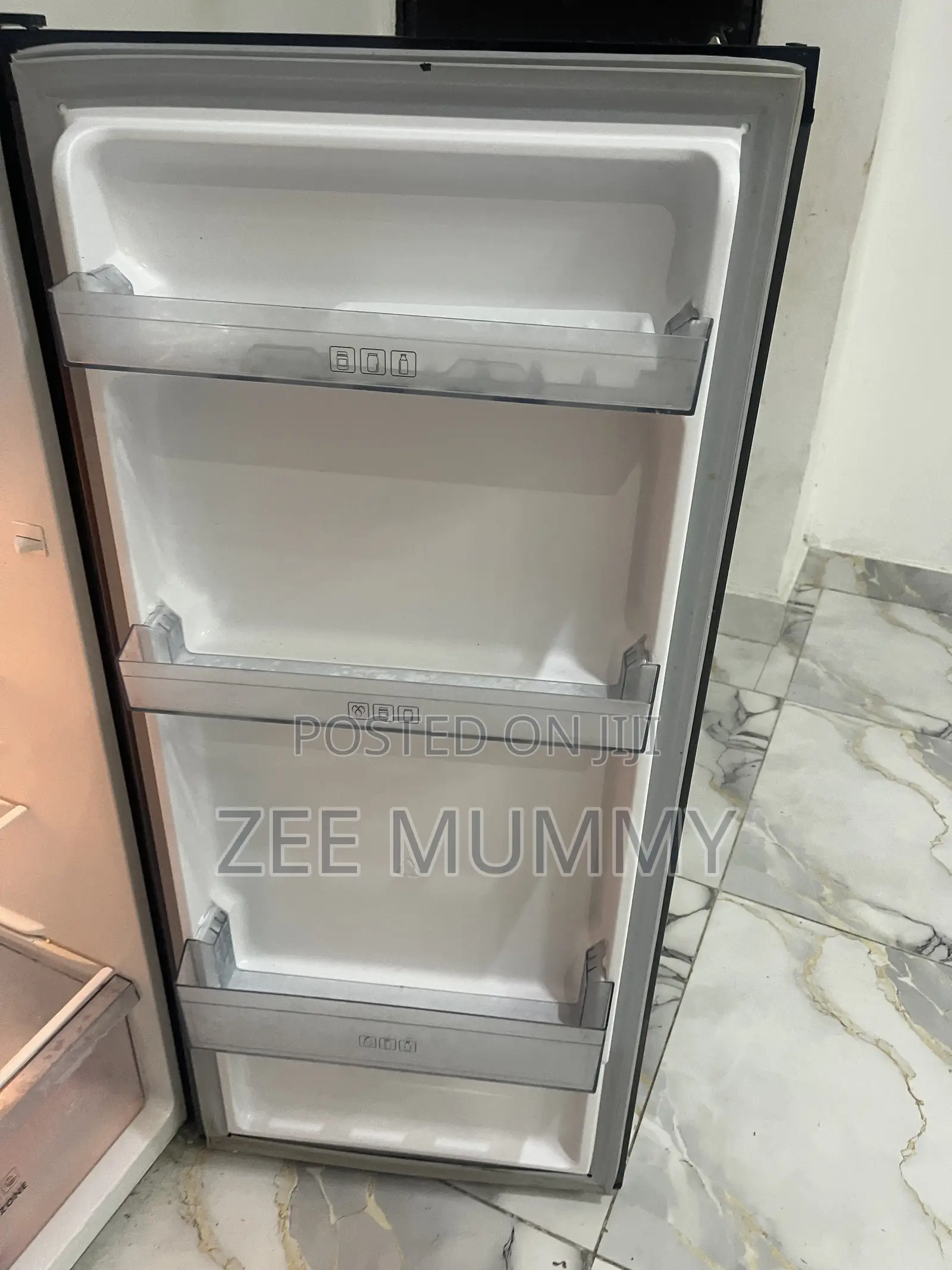 Elba Refrigerator