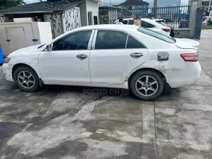 Toyota Camry 2010 White