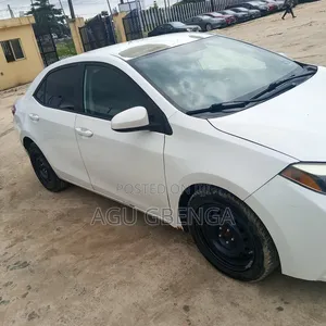 Toyota Corolla 2014 White