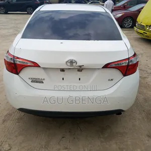 Toyota Corolla 2014 White