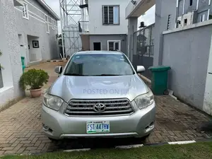 Toyota Highlander 2008 Silver