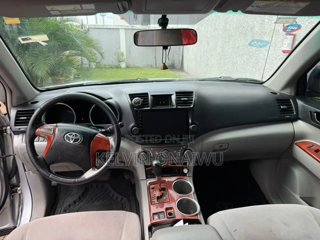 Toyota Highlander 2008 Silver