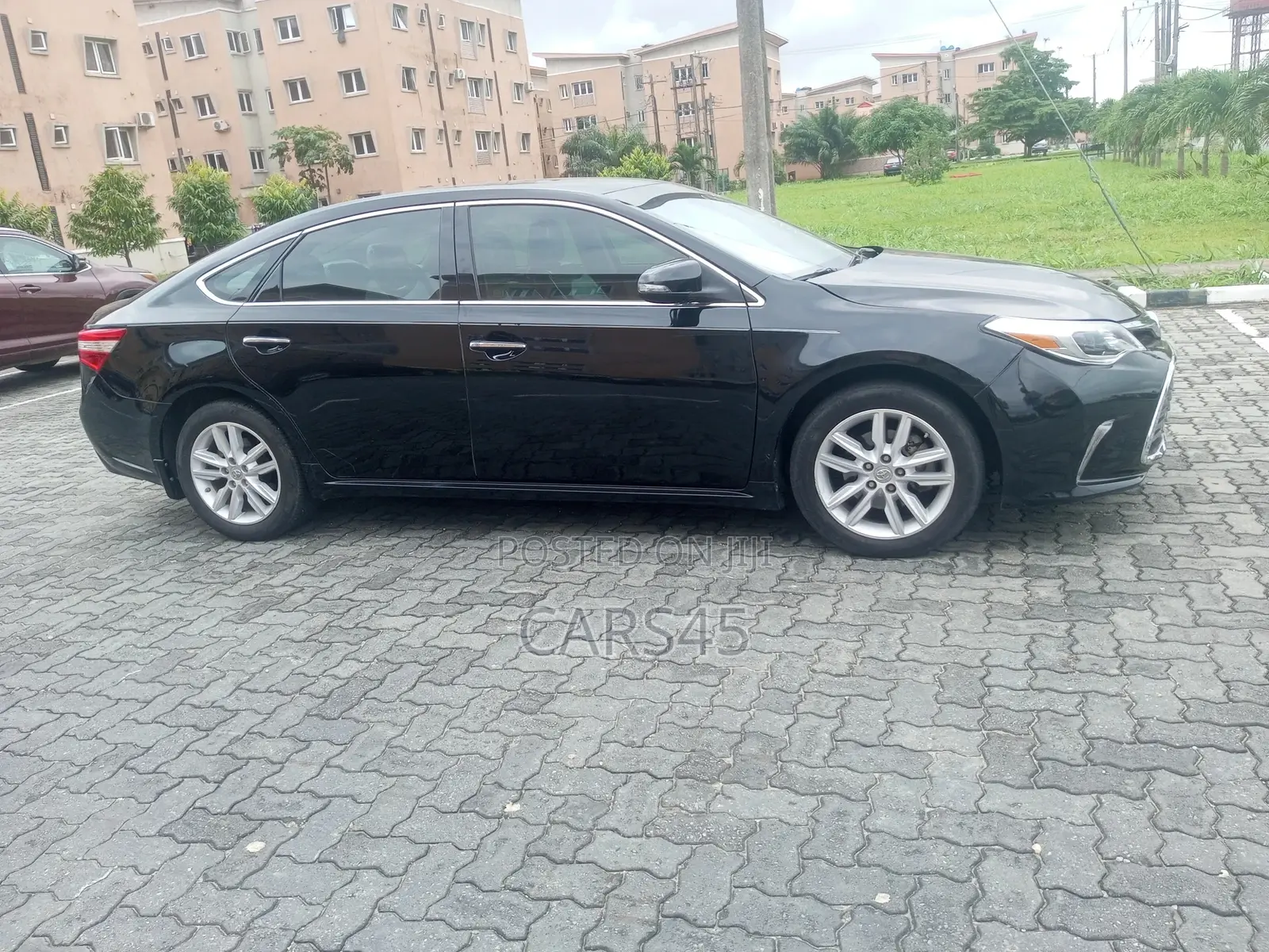 Toyota Avalon 2015 Black