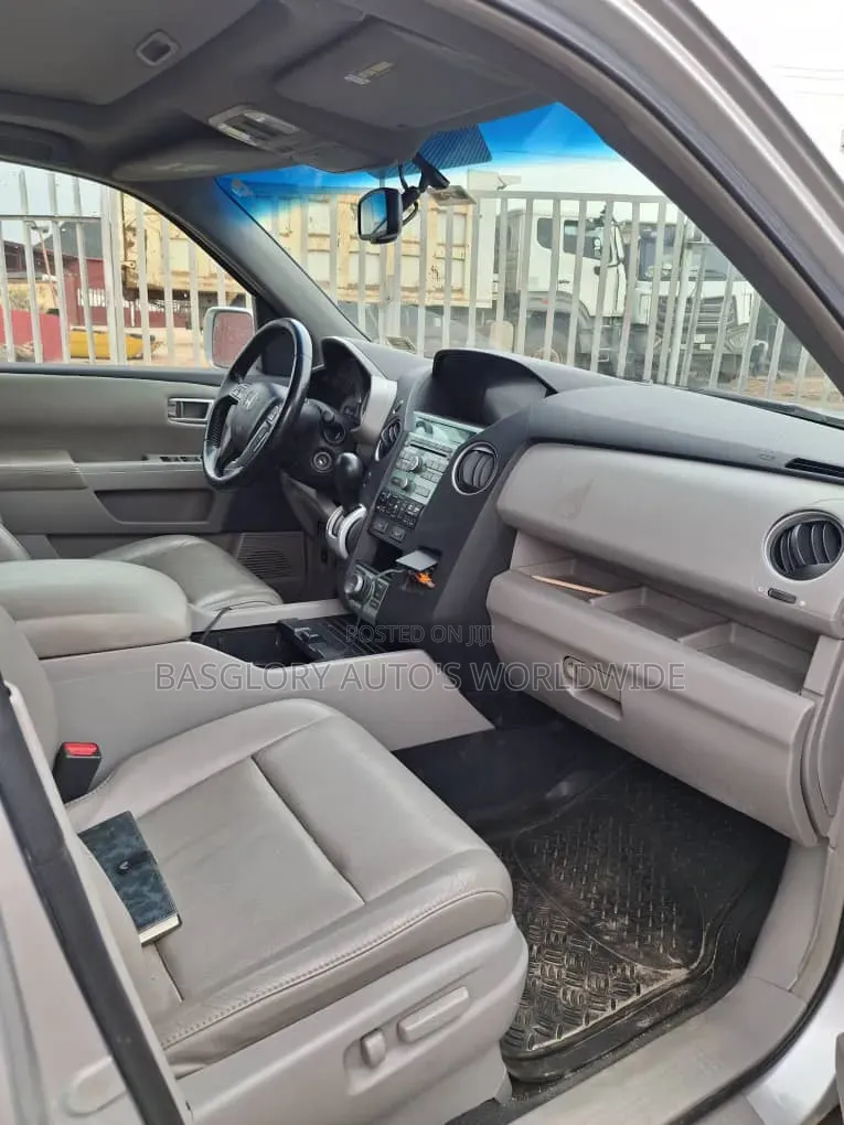 Honda Pilot 2008 Silver