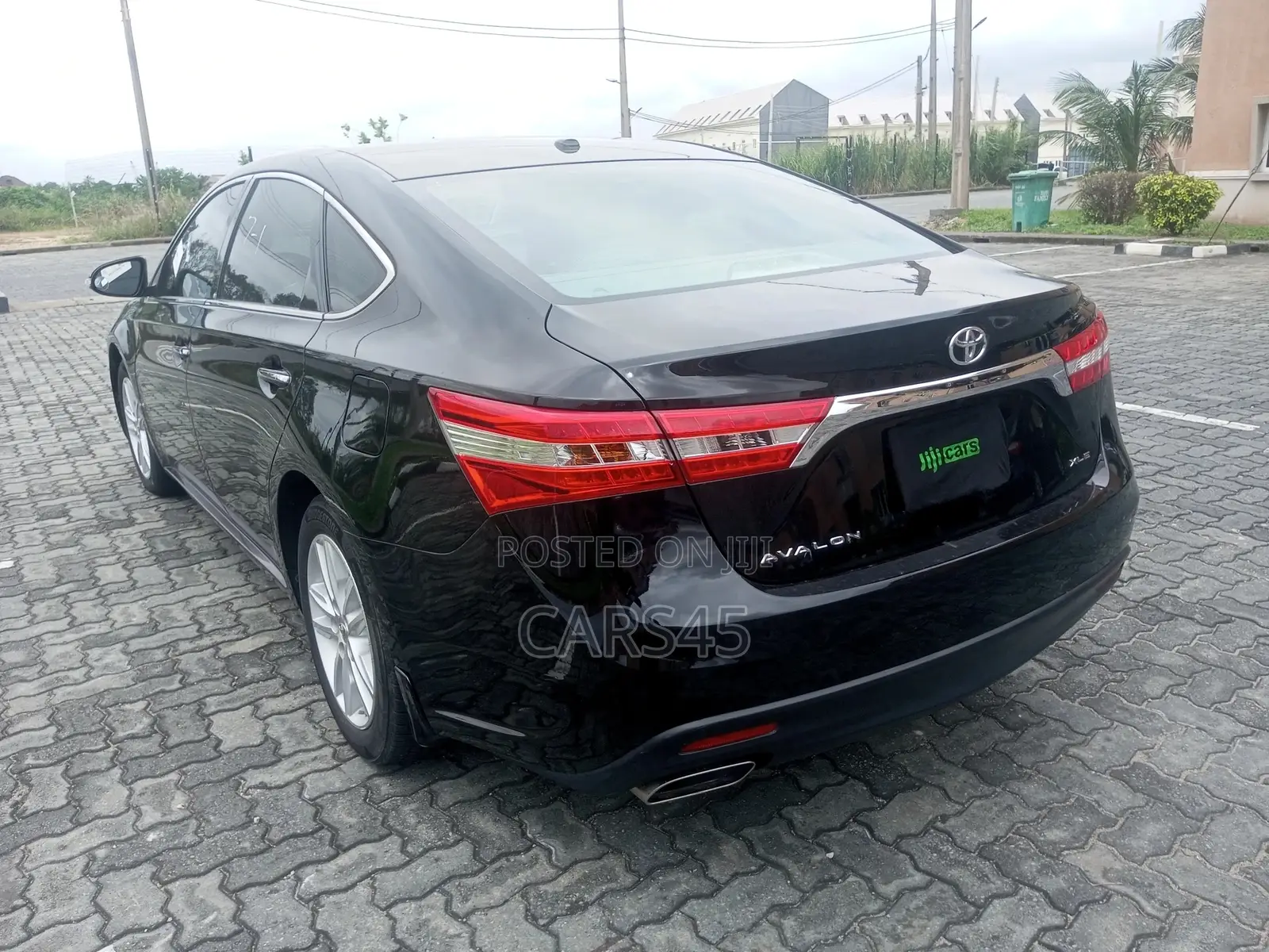 Toyota Avalon 2015 Black