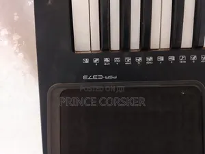 Yamaha Keyboard