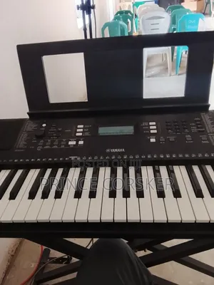 Yamaha Keyboard