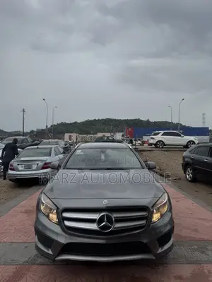 Mercedes-Benz GLA 250 2016 Gray