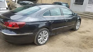 Volkswagen Passat 2014 Black