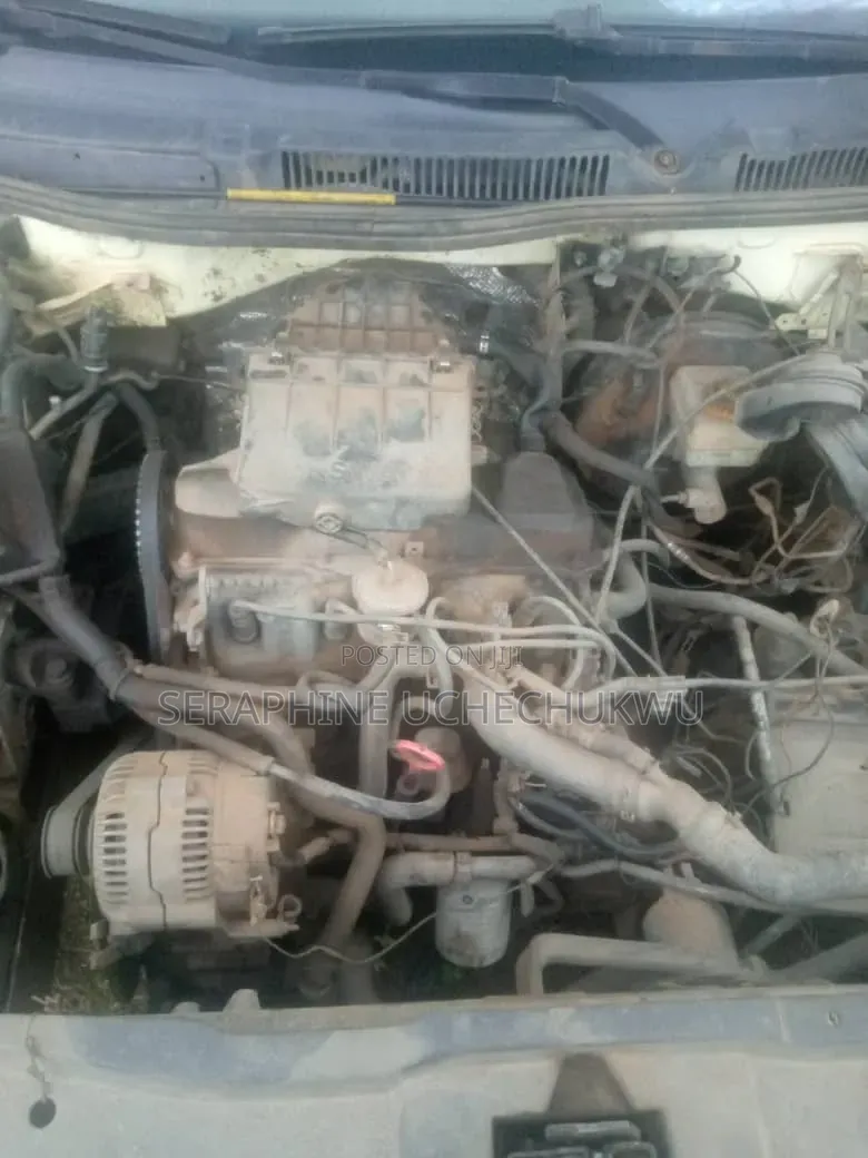 Volkswagen Golf 1999 White
