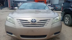 Toyota Camry 2008 Gold