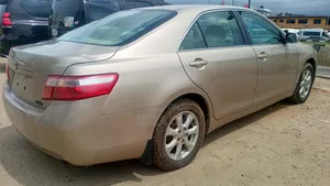 Toyota Camry 2008 Gold