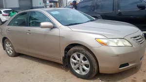 Toyota Camry 2008 Gold