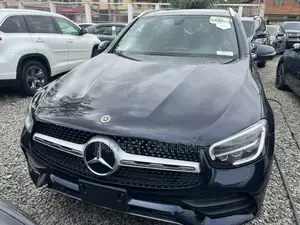 Mercedes-Benz GLC-Class 2021 Blue