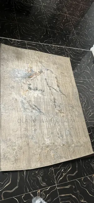 Beige 200x 150 Center Rug