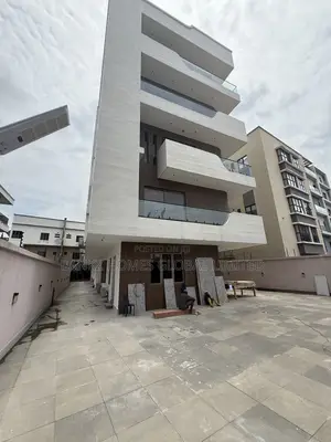3bdrm Maisonette in Ikoyi for rent