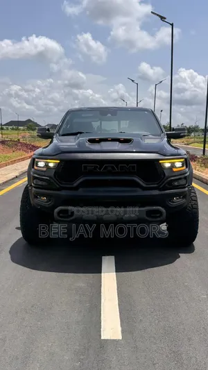 RAM 1500 Classic 2023 Black