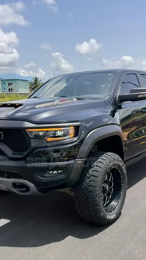 RAM 1500 Classic 2023 Black