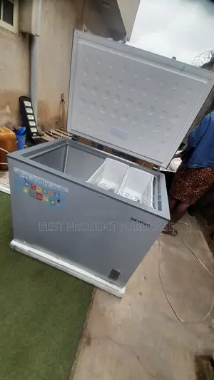 High-Capacity Business Freezer: Brand New SkyRun BD-260A
