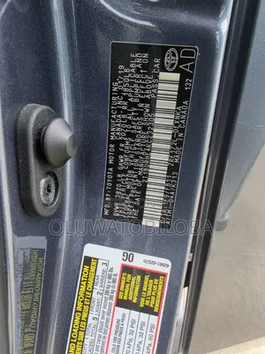 Toyota Corolla LE (1.8L 4cyl 2A) 2019 Gray