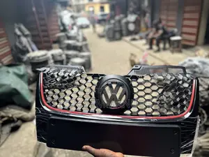Front Grille Volkswagen Jetta and Golf 5 GLI