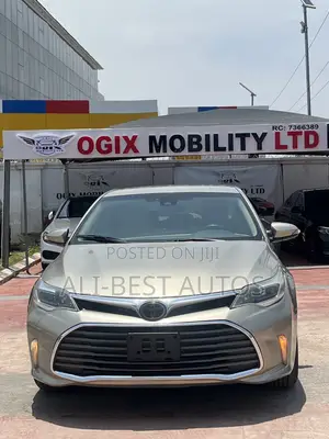 Toyota Avalon 2017 Gold