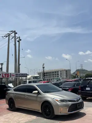 Toyota Avalon 2017 Gold