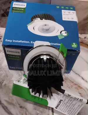 Philips 12.3w Coreline Recessed Spot Light