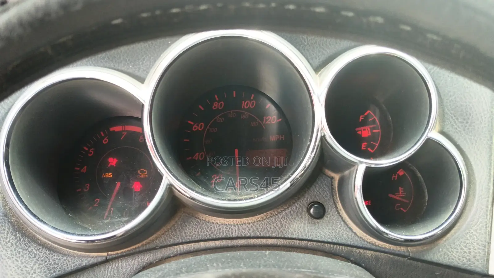 Pontiac Vibe Automatic 2003 White