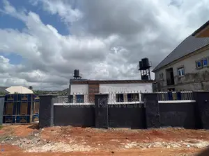 1bdrm Block of Flats in Oshimili North for sale