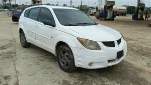 Pontiac Vibe Automatic 2003 White