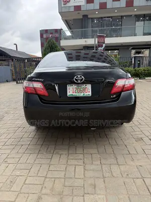 Toyota Camry LE 4dr Sedan (2.4L 4cyl 5A) 2008 Black