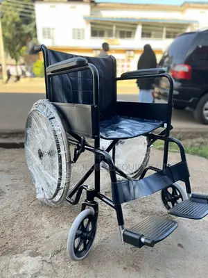 Wheel Chair (Medical Equipment)