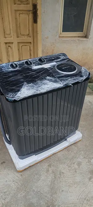Hisense 340SHI 250L Inverter Freezer – Powerful Cooling