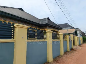 3bdrm Bungalow in Benin City for rent