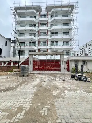 2bdrm Apartment in Lekki One for sale