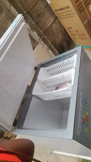 Skyrun BD-260A 260L Chest Freezer Brand New