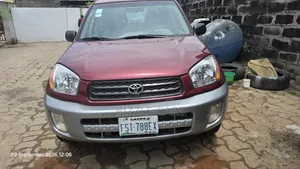 Toyota RAV4 Automatic 2003 Red