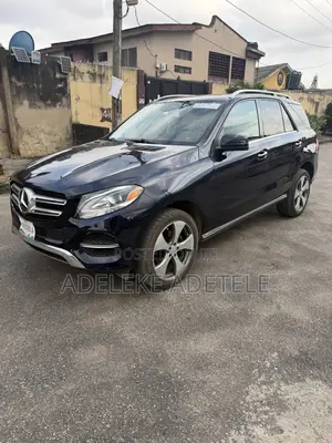 Mercedes-Benz GLE-Class GLE 350 2017 Blue
