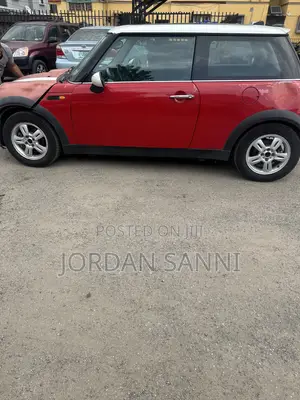 Mini Cooper 2007 Red