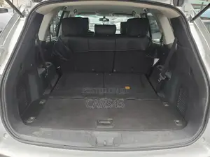 Nissan Pathfinder 2013 Silver