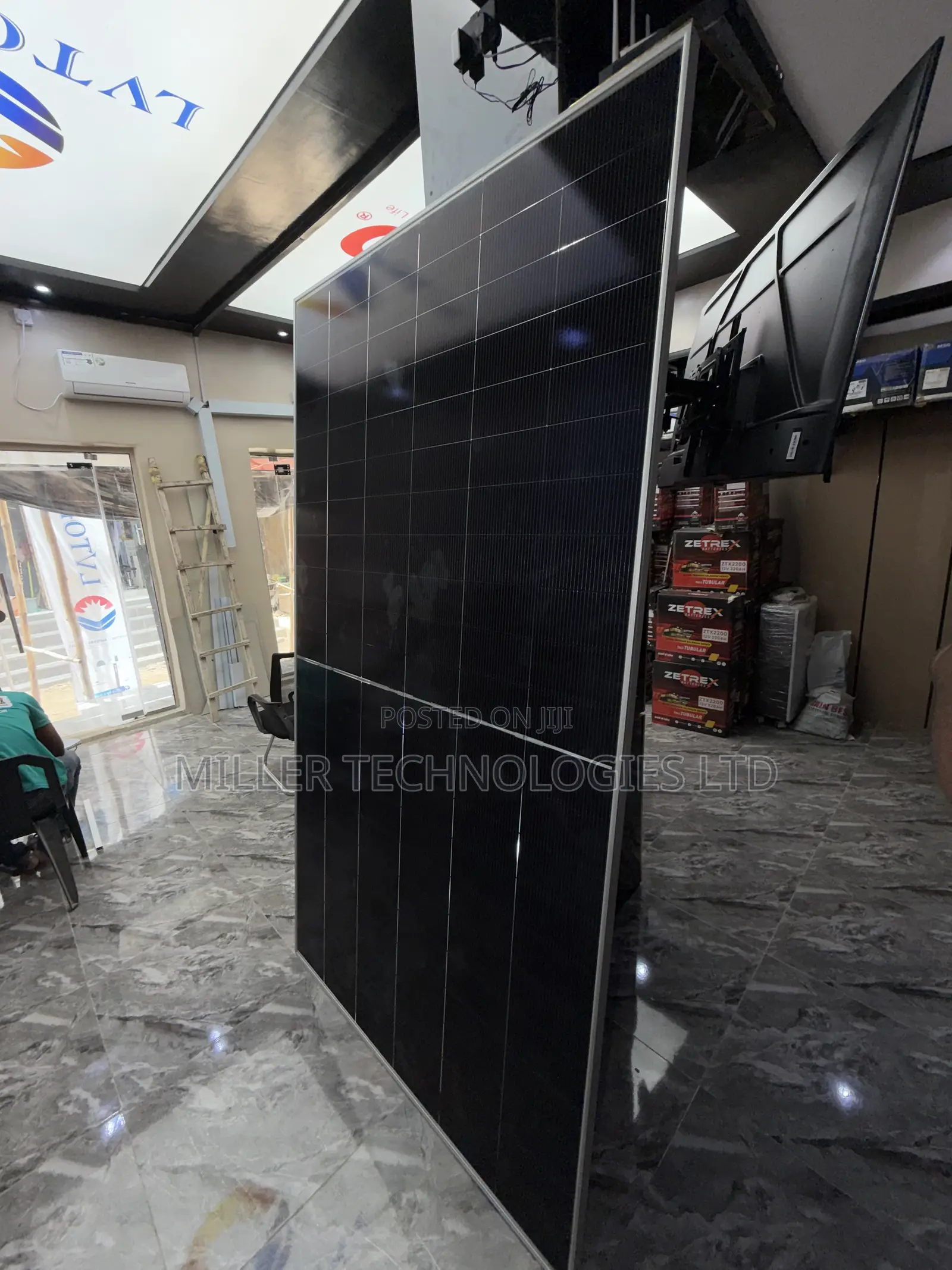 Jinko 720W High Power Solar Panel – ALL GRADE A