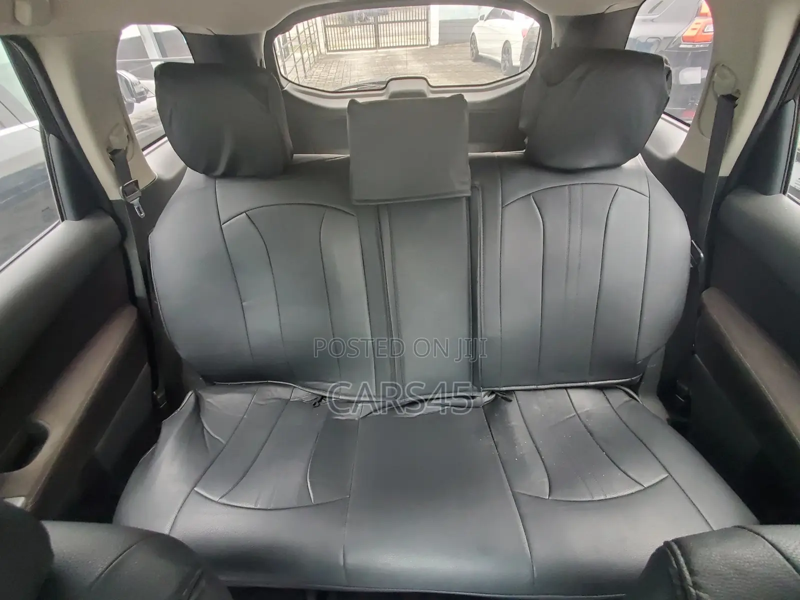 Nissan Pathfinder 2013 Silver